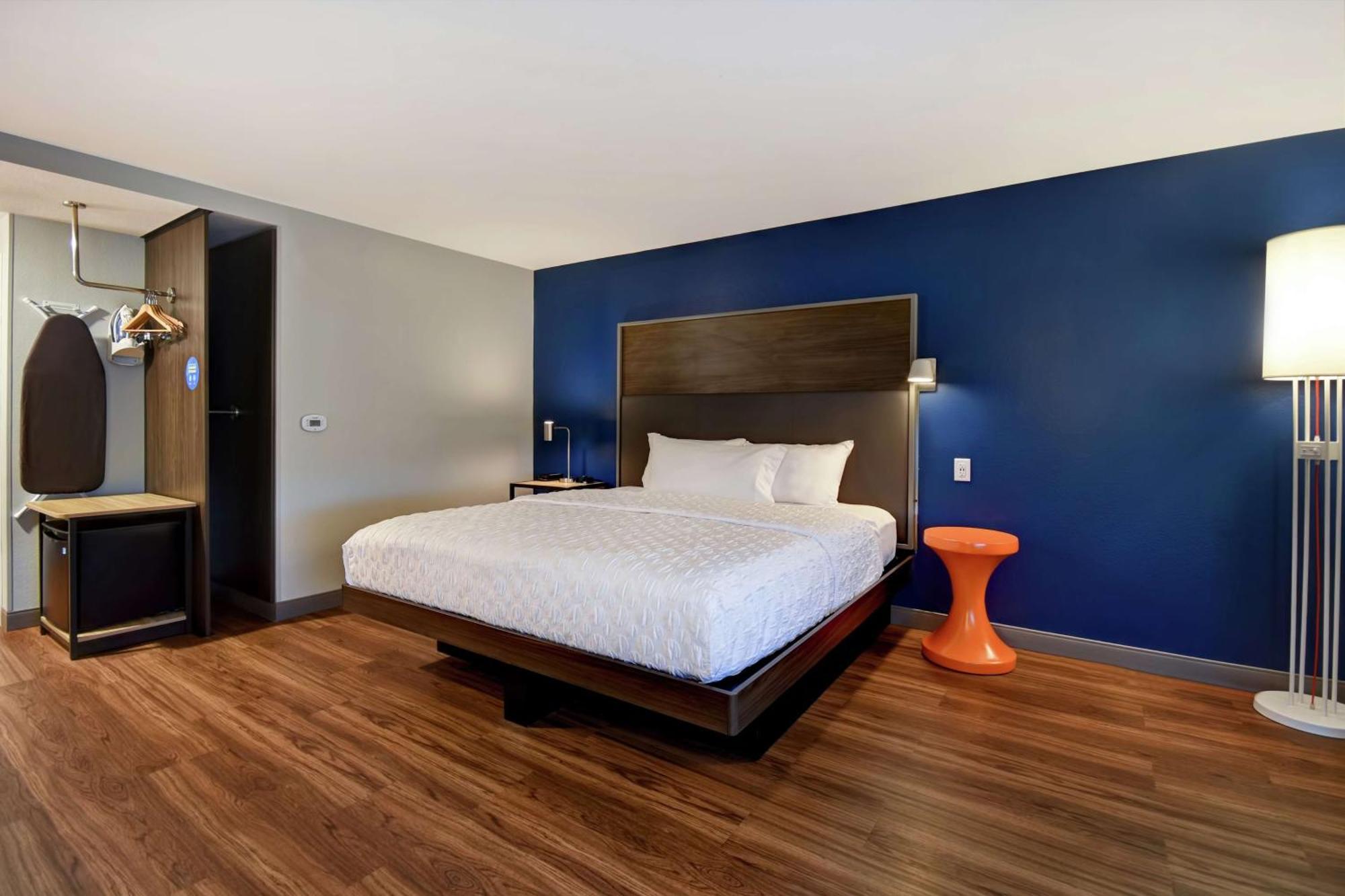 Hotel Tru By Hilton Denver South Park Meadows, Co Lone Tree
