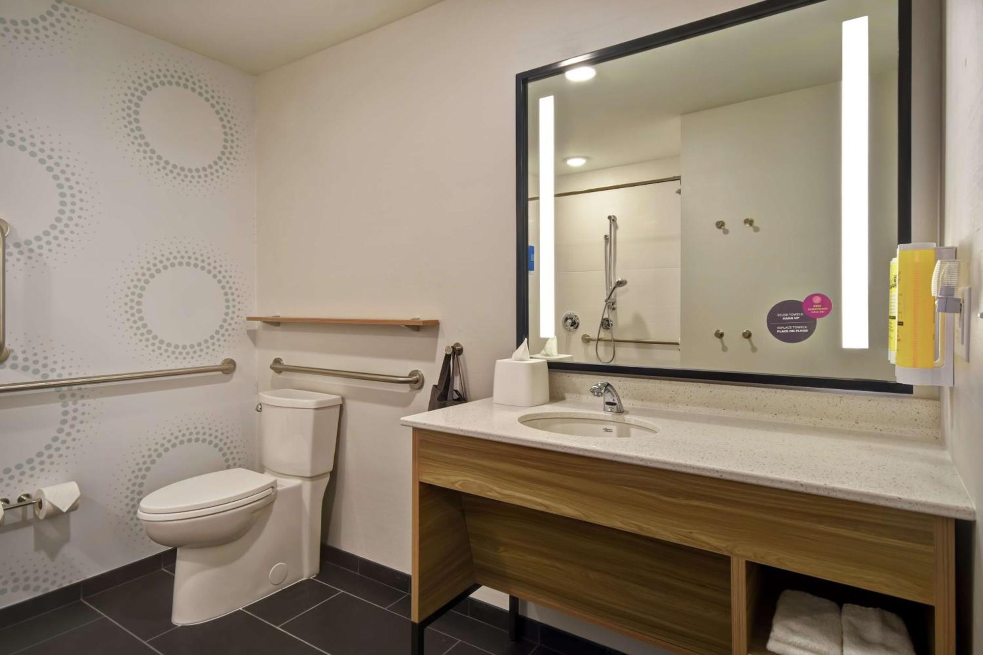 Hotel Tru By Hilton Denver South Park Meadows, Co 3*